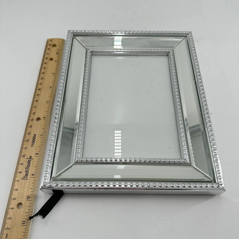Sheffield Home 5x7 Mirrored Beveled Picture Frame Silver Beaded Trim 5C0057V